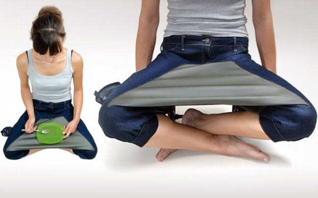 Το παντελόνι-τραπεζάκι