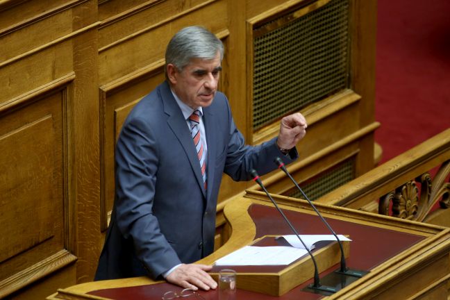 Ξεκίνησε η συζήτηση για το νομοσχέδιο για την ανθρωπιστική κρίση