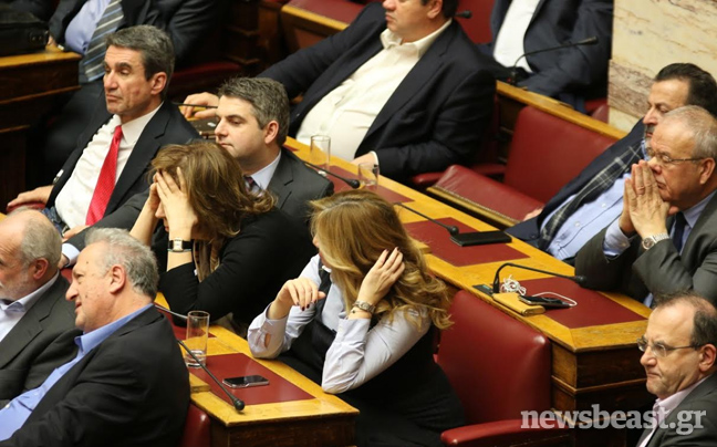 Πάνω από 50 λεπτά η ομιλία Σαμαρά