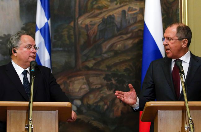«Μπορεί η Ευρώπη να χάσει την Ελλάδα από τη Ρωσία;»