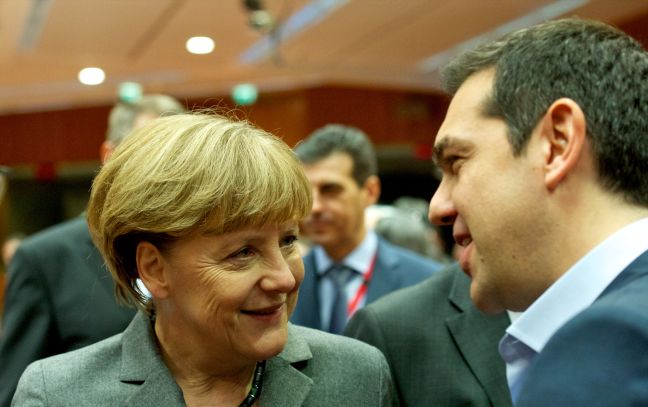 Ανάσα ρευστότητας για την πολιτική συμφωνία ζητά ο Τσίπρας στη Μέρκελ