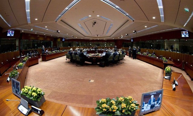 Τηλεδιάσκεψη του Euroworking Group το απόγευμα