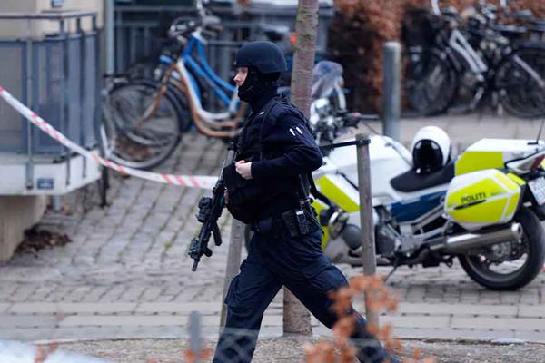 Εντοπίστηκε το αυτοκίνητο των δραστών της επίθεσης στη Δανία