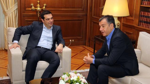 Θεοδωράκης: Η κυβέρνηση να ζητήσει στήριξη από το Ποτάμι