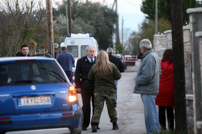 Πώς γάζωσαν τον άτυχο αρχιφύλακα