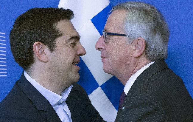 Το αυστηρό μήνυμα Τσίπρα και η «πάσα» Γιούνκερ ενόψει Eurogroup