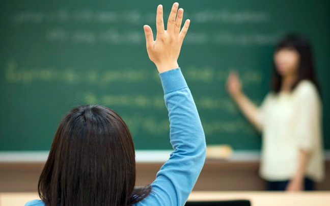 Υπουργείο Παιδείας: Τι ισχύει για τις προσλήψεις εκπαιδευτικών με πτυχία από κολέγια