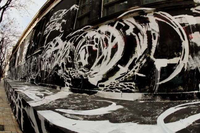 Δράσεις για καθαρισμό graffiti από τον Εμπορικό Σύλλογο Αθηνών
