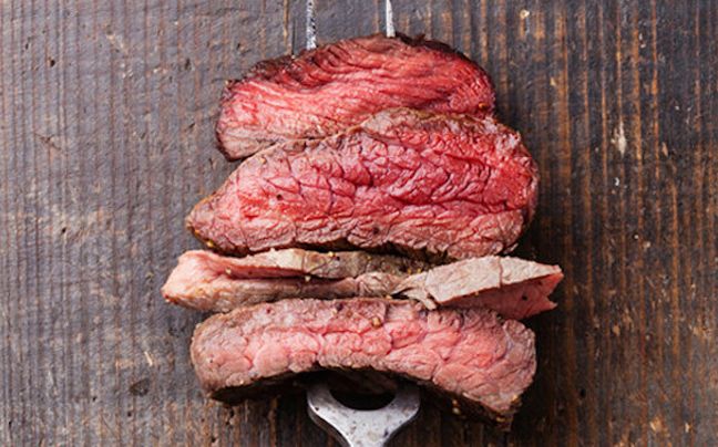 «Το να απαρνηθούμε το κρέας θα μπορούσε να σώσει εκατομμύρια ζωές»