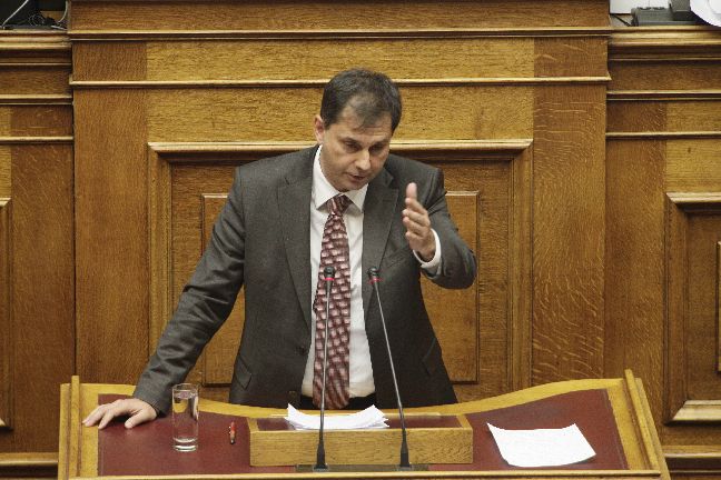Θεοχάρης και Αλέκος Παπαδόπουλος ανακοινώνουν τη «Δημοκρατική Ευθύνη»