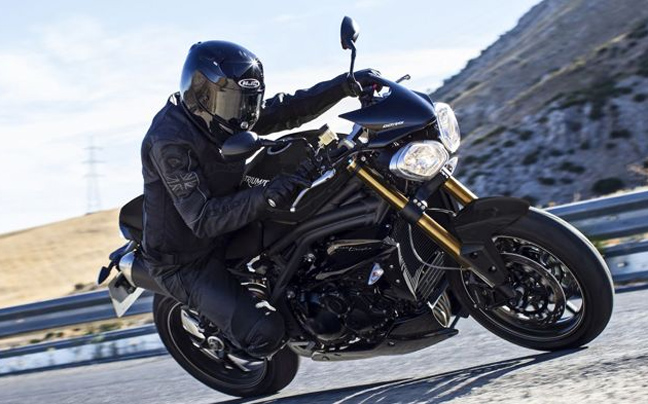 Το Triumph Speed Triple γίνεται 21 και γιορτάζει