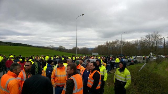 Αφέθηκαν ελεύθεροι οι πρόεδροι των δύο σωματείων μεταλλωρύχων της Κασσάνδρας