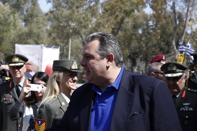 «Η εθνική κυριαρχία αυτής της χώρας δεν παραδίδεται»