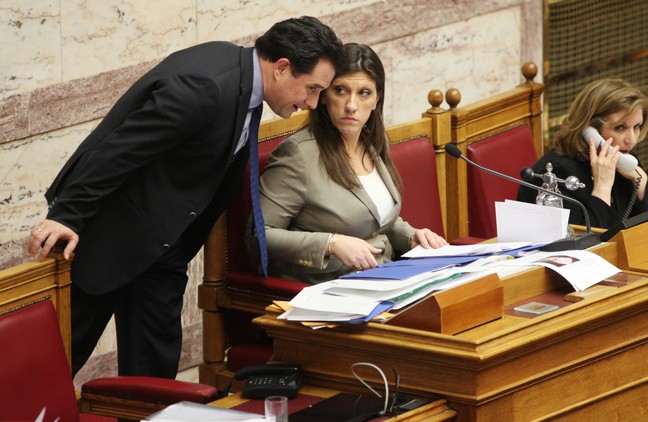 Ο Άδωνις απήγγειλε ποίημα στη Ζωή Κωνσταντοπούλου