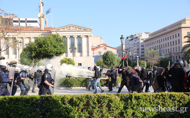 Πεδίο μάχης και πάλι το κέντρο της Αθήνας