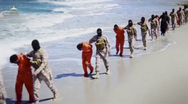 Η Ε.Ε. καταδικάζει τη σφαγή 28 χριστιανών από το ISIS