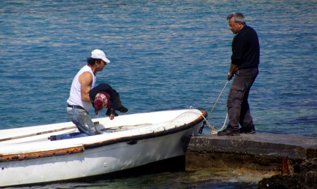 Στους 90 οι διασωθέντες μετανάστες στη Ρόδο