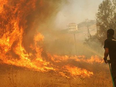 Ενώπιον της Δικαιοσύνης 69χρονος για τη φωτιά στη Σάμο