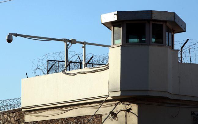 Έρευνες στις φυλακές Κορυδαλλού μετά την άγρια συμπλοκή