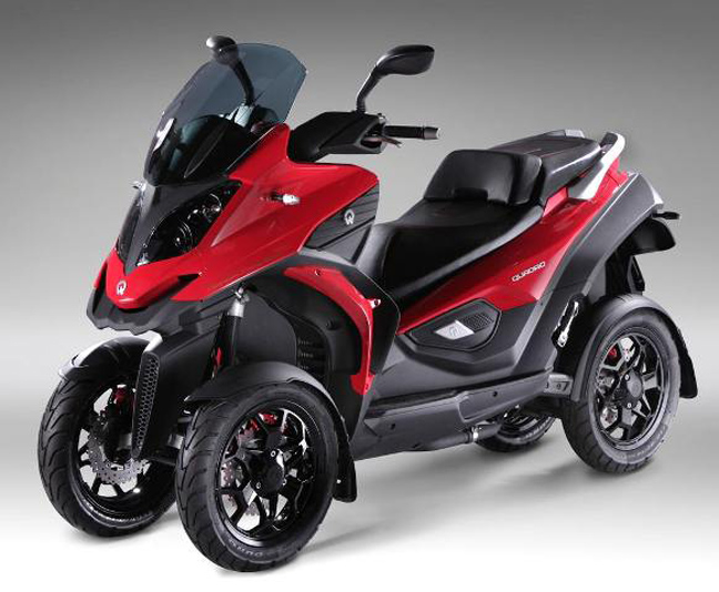 Το τετράτροχο scooter Quadro4