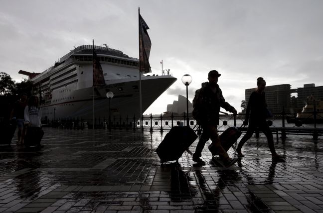 Σπίτι παρασύρεται από τα ορμητικά νερά στην Αυστραλία