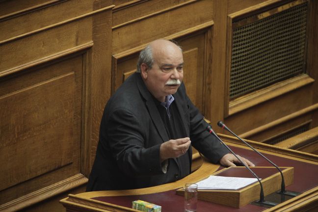 Αποκλείει το ενδεχόμενο λήψης πρόσθετων μέτρων ο Βούτσης