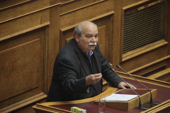 Βούτσης: Ο Βαρουφάκης έκανε άριστα τη δουλειά του