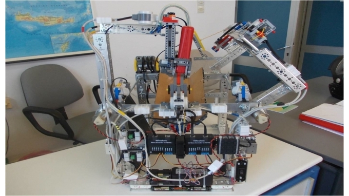 Κρητικοί μαθητές έφτιαξαν ρομπότ με&#8230; περιβαλλοντική συνείδηση