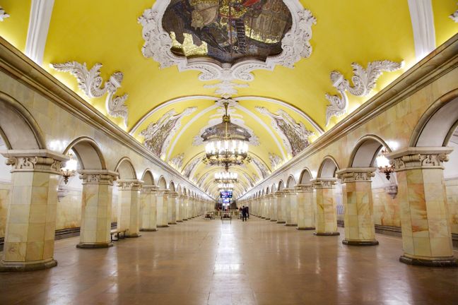 Το εντυπωσιακό δίκτυο του μετρό στα έγκατα της Μόσχας