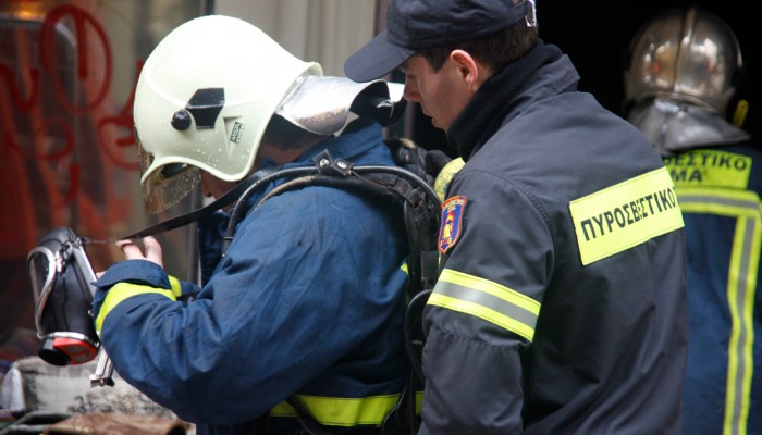 Φωτιά σε λεωφορείο στη λεωφόρο Ποσειδώνος