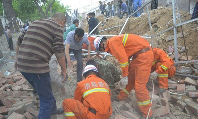 Δύο νεκροί από κατάρρευση τείχους στην Κίνα