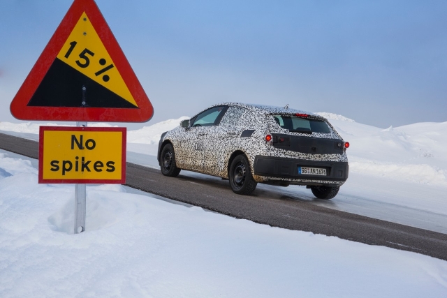 Το… καμουφλάζ του νέου Opel Astra