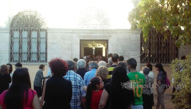 Στην Ιερά Μονή Χρυσοπηγής το Τίμιο Ξύλο