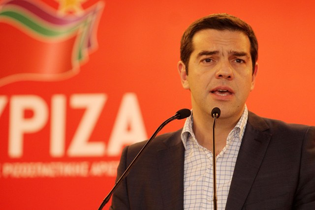 Ηχηρά μηνύματα Τσίπρα σε δανειστές και εσωτερικό