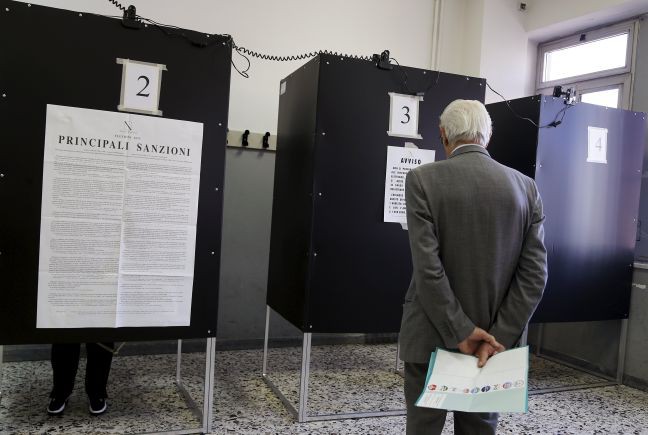 Άνοδος της κεντροδεξιάς στην Ιταλία