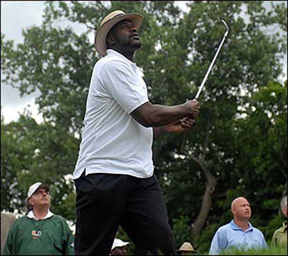 02-Shaq-Holding-Things 02-Shaq-Holding-Things