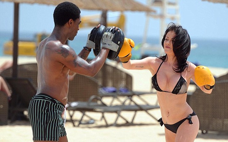 «Χτυπήματα» κάτω από τον ήλιο