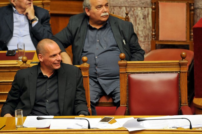 Βενιζέλος: Κύριε Βαρουφάκη προσβάλλετε και ταπεινώνετε τη χώρα