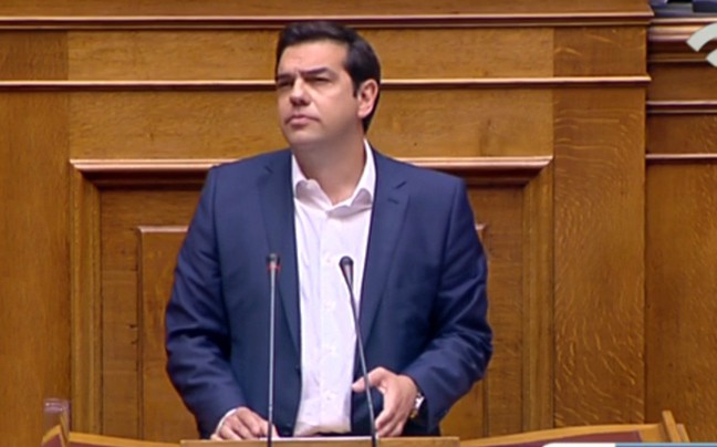 Τσίπρας σε αντιπολίτευση: Να αποδεχτούμε ή όχι την πρόταση των θεσμών;