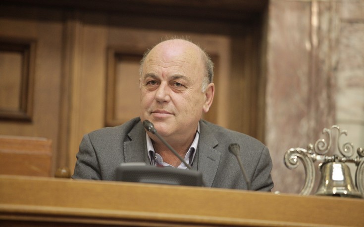 «Δεν ψηφίζω συμφωνία που πλήττει τους νησιώτες»