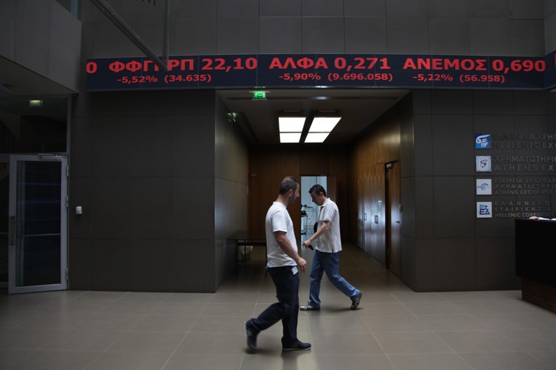 Ελεύθερη πτώση πάνω από 3,5% στο Χρηματιστήριο