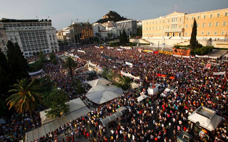 Ενίσχυση της διαπραγμάτευσης μέσω&#8230; Αγανακτισμένων