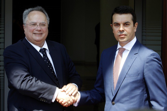 Δρόμος προσέγγισης Ελλάδας-ΠΓΔΜ με 11 μέτρα οικοδόμησης εμπιστοσύνης
