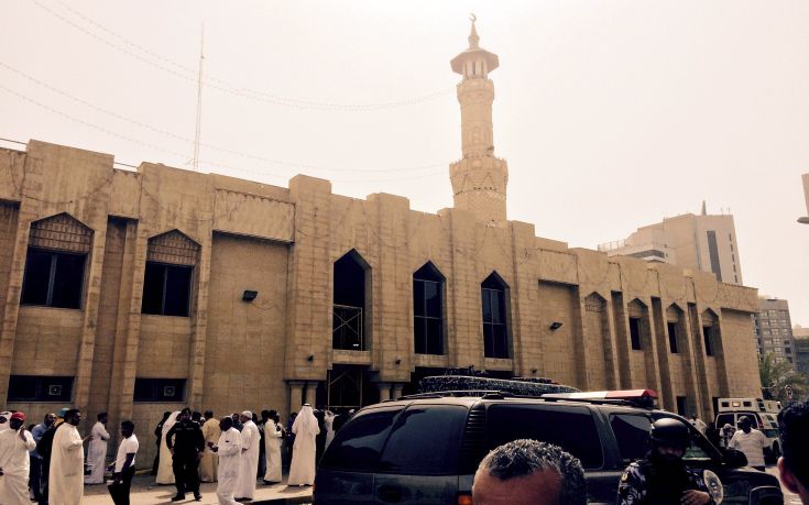 Είκοσι πέντε νεκροί από την επίθεση σε σιιτικό τέμενος στο Κουβέιτ