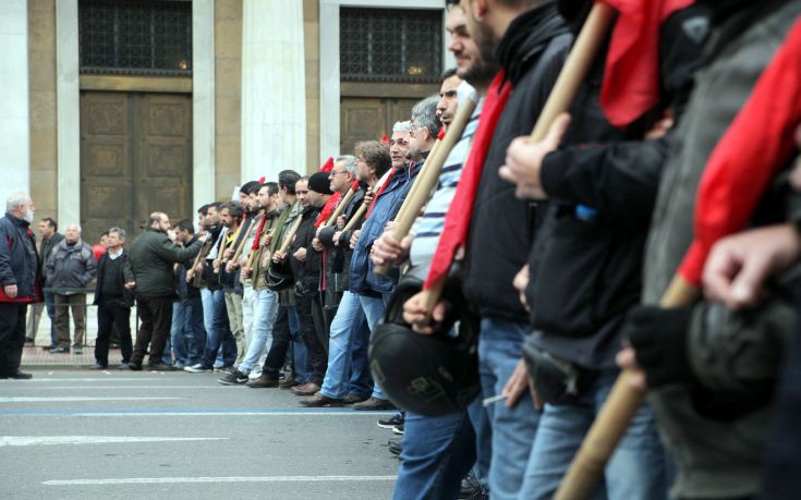 Συλλαλητήριο του ΠΑΜΕ την Τρίτη στην Ομόνοια