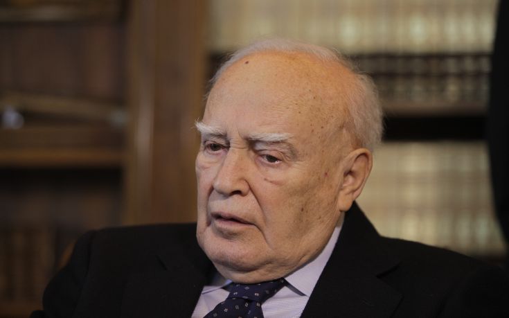 Σακελλαροπούλου για Παπούλια: Ως ΠτΔ προάσπισε με σθένος την κοινωνική συνοχή και την εθνική ενότητα
