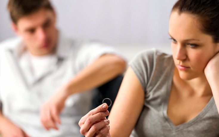 Πώς να μιλήσετε στο παιδί για το διαζύγιο