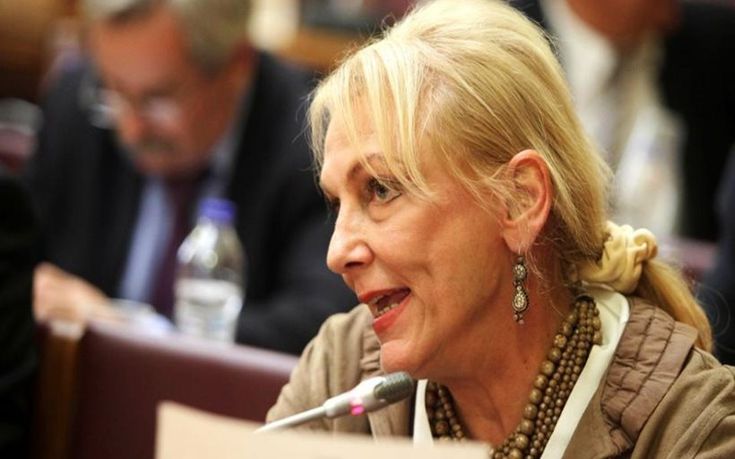 Η Φωτεινή Πιπιλή ζητά μέριμνα για τα αδέσποτα ζώα – «Λόγω κορονοϊού δεν βρίσκουν εύκολα τροφή»