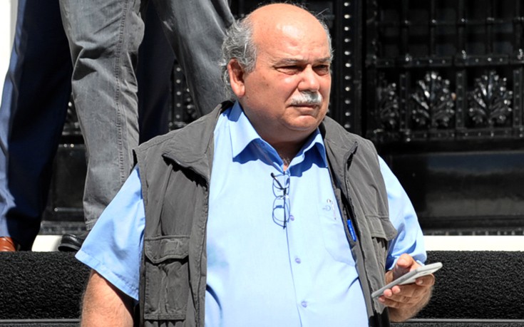 Βούτσης: Ο κάθε βουλευτής παίρνει την ευθύνη του