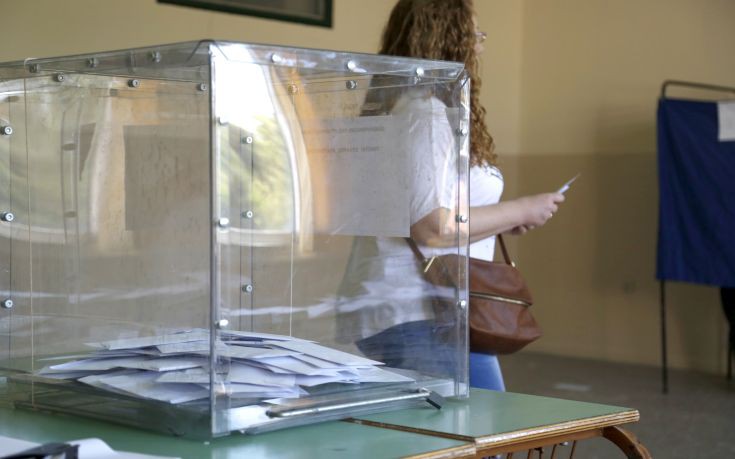 Χωρίς δυσκολίες η ψηφοφορία σε Αχαΐα και Ηλεία